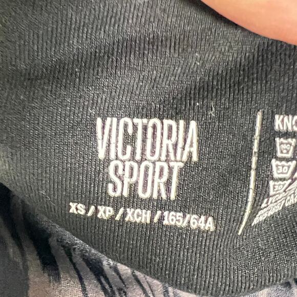 Victoria's Secret sport black white leopard athletic legging pants size XS B151 - Picture 2 of 4